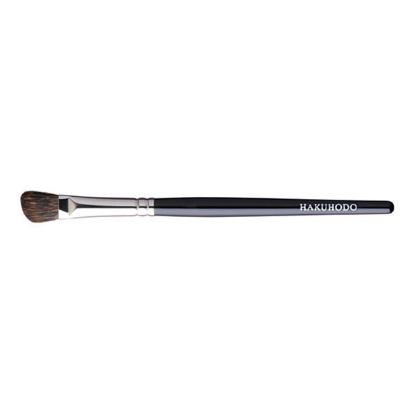 B232BkSL Eye Shadow Brush angled